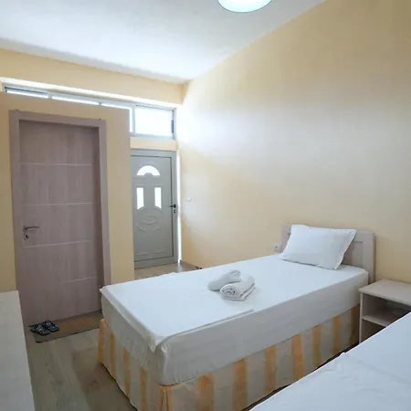 Nisajos Apartamento *
